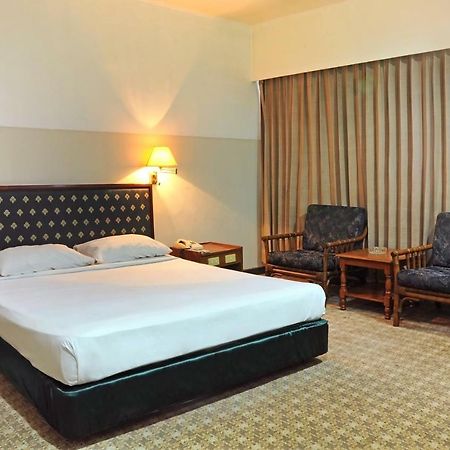 Hotel Banyuwangi Sintera Jakarta Extérieur photo