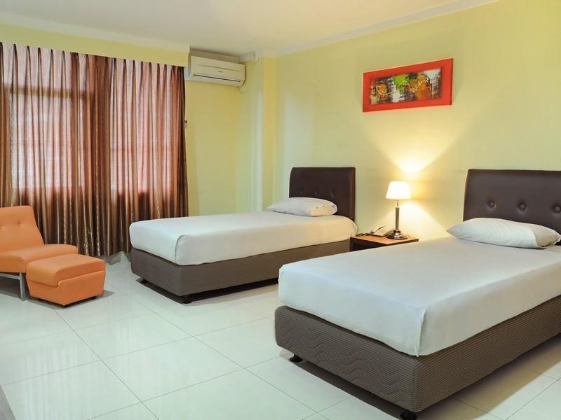 Hotel Banyuwangi Sintera Jakarta Extérieur photo