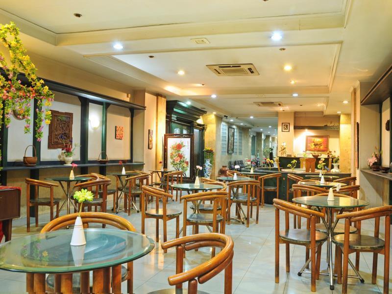 Hotel Banyuwangi Sintera Jakarta Extérieur photo